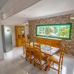 Vila El Cantil *